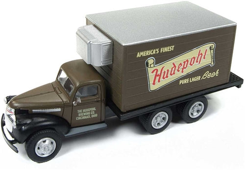 Classic Metal Works - Mini Metals 30506 HO 1941-1946 Chevrolet Reefer Delivery Truck Hudepohl Beer Brown Silver Black Assembled NIB