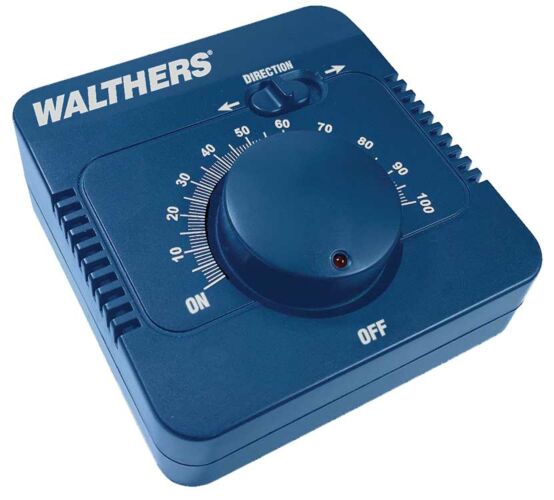 Walthers 942-4000 DC Train Control 2 Amps NIB