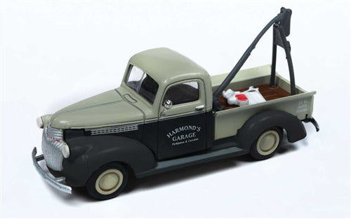 Classic Metal Works - Mini Metals 30552 HO 1941-1946 Chevrolet Wrecker Tow Truck Hammond's Garage Weathered Black Gray Assembled NIB